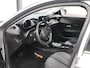 Peugeot e-208 EV Allure Pack 50 kWh 136PK | 1ste eigenaar | ACCU 99% | Camera | AppleCarPlay/AndroidAuto | Armsteun | LEER/Stof | LED | Climate Control | Cruise Control | AUTOMAAT | Parkeersensoren | Isofix | Privacy Glass |