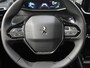 Peugeot e-208 EV Allure Pack 50 kWh 136PK | 1ste eigenaar | ACCU 99% | Camera | AppleCarPlay/AndroidAuto | Armsteun | LEER/Stof | LED | Climate Control | Cruise Control | AUTOMAAT | Parkeersensoren | Isofix | Privacy Glass |