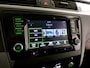 Skoda Rapid Spaceback 1.2 TSI Edition "Origineel NL!" Pano Stoelverwarming Parkeersensoren Navigatie Bluetooth 17"Velgen 4-Season