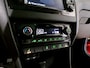 Skoda Rapid Spaceback 1.2 TSI Edition "Origineel NL!" Pano Stoelverwarming Parkeersensoren Navigatie Bluetooth 17"Velgen 4-Season