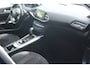 Peugeot 308 SW 1.2 PureTech Blue Lease Premium AUTOMAAT NAVI ALCANTARA DENON CAMERA CRUISE KEYLESS 18 INCH TREKHAAK RIJKLAARPRIJS!
