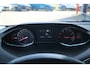 Peugeot 308 SW 1.2 PureTech Blue Lease Premium AUTOMAAT NAVI ALCANTARA DENON CAMERA CRUISE KEYLESS 18 INCH TREKHAAK RIJKLAARPRIJS!