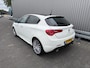 Alfa Romeo Giulietta 1.4 T Distinctive Pano AUTOMAAT LM Navi --Inruil Mogelijk--