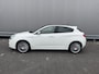 Alfa Romeo Giulietta 1.4 T Distinctive Pano AUTOMAAT LM Navi --Inruil Mogelijk--