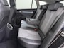 Skoda Enyaq iV 60 SOH 92% Warmtepomp Panoramadak Adap.Cruise 3-Zone Stoelverwarming Keyless advanced Ecc Pdc Android Auto Apple Carplay Privacy Glas Lmv Led Isofix Lane Assist Verkeersbord herkenning 1e Eigenaar Dealeronderhouden Origineel Nederlandse Auto