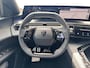 Peugeot E-3008 GT Long Range 230 97 kWh | BESCHIKBAAR VANAF OKTOBER | 360 CAMERA | NAV | CLIMA | STOEL EN STUURVERWARMING |