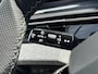 Peugeot E-3008 GT Long Range 230 97 kWh | BESCHIKBAAR PER OKTOBER | 360 CAMERA | CLIMA | NAV | STOEL EN STUURVERWARMING |