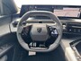 Peugeot E-3008 GT Long Range 230 97 kWh | BESCHIKBAAR PER OKTOBER | 360 CAMERA | CLIMA | NAV | STOEL EN STUURVERWARMING |