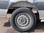 Volkswagen Crafter L2H2 - 2.0L - Zilvergrijs - Trekhaak- Airco - Als nieuw!!