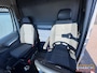 Volkswagen Crafter L2H2 - 2.0L - Zilvergrijs - Trekhaak- Airco - Als nieuw!!