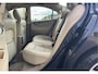 Volvo S60 2.5T MOMENTUM | NL-AUTO! | CRUISE! | TREKHAAK!