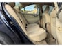 Volvo S60 2.5T MOMENTUM | NL-AUTO! | CRUISE! | TREKHAAK!
