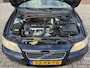 Volvo S60 2.5T MOMENTUM | NL-AUTO! | CRUISE! | TREKHAAK!