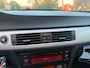 BMW 3-Serie 320i Airco Cruise Half Leder Parkeer sensor