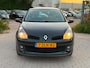 Renault Clio 1.2-16V Authentique