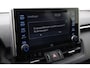 Toyota RAV4 2.5 Hybrid Bi-Tone | Navigatie | Leder | 360 camera | Digitale binnenspiegel | Dodehoek detectie | Stoelverwarming | JBL | Apple Carplay / Android Auto | 19 inch