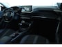 Peugeot 2008 1.2 Turbo Allure | Adapt. Cruise | Trekhaak | Camera | Keyless | LED | Navi | Carplay | Climate | i-Cockpit | LMV |