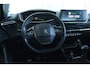 Peugeot 2008 1.2 Turbo Allure | Adapt. Cruise | Trekhaak | Camera | Keyless | LED | Navi | Carplay | Climate | i-Cockpit | LMV |