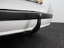 Renault Clio Estate 1.2 TCE Expression Airco, Elektrisch glazen schuif-/kanteldak, Buitenspiegels elektrisch verstel- en verwarmbaar, Dakrails, Navigatiesysteem uitneembaar Ruime en praktische gezinsauto met veel bagageruimte en comfortabele rijeigenschappen. Zuinige benzinemotor, ideaal voor dagelijks gebruik, vakantie of het hele gezin.