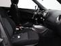 Nissan Juke 1.2 DIG-T S/S N-Connecta Achteruitrijcamera, Bluetooth, Cruise control, Keyless entry, Lederen bekleding, Buitenspiegels elektrisch verstel- en verwarmbaar Stap in deze Nissan Juke 1.2 DIG-T S/S N-Connecta en ervaar de perfecte combinatie van stijl, comfort en rijplezier. Het ruime interieur biedt volop plaats voor zowel bestuurder als passagier