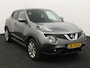 Nissan Juke 1.2 DIG-T S/S N-Connecta Achteruitrijcamera, Bluetooth, Cruise control, Keyless entry, Lederen bekleding, Buitenspiegels elektrisch verstel- en verwarmbaar Stap in deze Nissan Juke 1.2 DIG-T S/S N-Connecta en ervaar de perfecte combinatie van stijl, comfort en rijplezier. Het ruime interieur biedt volop plaats voor zowel bestuurder als passagier