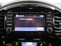 Nissan Juke 1.2 DIG-T S/S N-Connecta Achteruitrijcamera, Bluetooth, Cruise control, Keyless entry, Lederen bekleding, Buitenspiegels elektrisch verstel- en verwarmbaar Stap in deze Nissan Juke 1.2 DIG-T S/S N-Connecta en ervaar de perfecte combinatie van stijl, comfort en rijplezier. Het ruime interieur biedt volop plaats voor zowel bestuurder als passagier