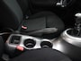 Nissan Juke 1.2 DIG-T S/S N-Connecta Achteruitrijcamera, Bluetooth, Cruise control, Keyless entry, Lederen bekleding, Buitenspiegels elektrisch verstel- en verwarmbaar Stap in deze Nissan Juke 1.2 DIG-T S/S N-Connecta en ervaar de perfecte combinatie van stijl, comfort en rijplezier. Het ruime interieur biedt volop plaats voor zowel bestuurder als passagier