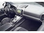 Porsche Cayenne 4.8 GTS / NL-Auto / Schuifdak / Afn. Trekhaak / Navi / Luchtvering / Memory Seat