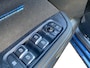 Lynk & Co 01 1.5 | Climate control | Navigatie | Schuif/kanteldak | Elek. stoelen | LM-velgen | Dodehoek | 360 camera |