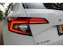 Skoda Karoq 1.5 TSI ACT Business Edition Plus | LED | ACC | Camera | Trekhaak | CarPlay | Stoelverwarming |