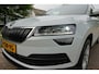Skoda Karoq 1.5 TSI ACT Business Edition Plus | LED | ACC | Camera | Trekhaak | CarPlay | Stoelverwarming |
