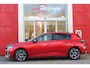 Peugeot 308 1.2 Hybrid 145PK AUTOMAAT ALLURE | AGR STOEL | STOEL EN STUUR VEWARMING | KEYLESS ENTRY/START | DRAADLOZE APPLE CARPLAY/ANDROID AUTO | NAVIGATIE | CLIMATE CONTROL | LICHTMETALEN VELGEN 17" | LED KOPLAMPEN | ACHTERUITRIJCAMERAA | ADAPTIVE CRUISE CONTROL | DRAADLOZE TELEFOONLADER |
