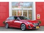 Peugeot 308 1.2 Hybrid 145PK AUTOMAAT ALLURE | AGR STOEL | STOEL EN STUUR VEWARMING | KEYLESS ENTRY/START | DRAADLOZE APPLE CARPLAY/ANDROID AUTO | NAVIGATIE | CLIMATE CONTROL | LICHTMETALEN VELGEN 17" | LED KOPLAMPEN | ACHTERUITRIJCAMERAA | ADAPTIVE CRUISE CONTROL | DRAADLOZE TELEFOONLADER |