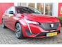 Peugeot 308 1.2 Hybrid 145PK AUTOMAAT ALLURE | AGR STOEL | STOEL EN STUUR VEWARMING | KEYLESS ENTRY/START | DRAADLOZE APPLE CARPLAY/ANDROID AUTO | NAVIGATIE | CLIMATE CONTROL | LICHTMETALEN VELGEN 17" | LED KOPLAMPEN | ACHTERUITRIJCAMERAA | ADAPTIVE CRUISE CONTROL | DRAADLOZE TELEFOONLADER |