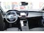 Peugeot 308 1.2 Hybrid 145PK AUTOMAAT ALLURE | AGR STOEL | STOEL EN STUUR VEWARMING | KEYLESS ENTRY/START | DRAADLOZE APPLE CARPLAY/ANDROID AUTO | NAVIGATIE | CLIMATE CONTROL | LICHTMETALEN VELGEN 17" | LED KOPLAMPEN | ACHTERUITRIJCAMERAA | ADAPTIVE CRUISE CONTROL | DRAADLOZE TELEFOONLADER |