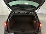 SEAT Arona 1.0 TSI Style Business Intense Alcantara Stoelverwarming Camera Adaptive Cruise Navigatie