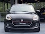 Suzuki Swift 1.0 Stijl Automaat 110PK | Camera | Adaptieve Cruise Control | Climate Control | Carplay | Navigatie