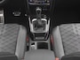 Volkswagen T-Roc R-Line 1.5 TSI 150 PK Automaat | LED Matrix IQ | Panoramadak | Stoelverwarming | Side Assist | Achteruitrijcamera |  Beats Audio | Trekhaak | Nederlandse Auto | Dealer Onderhouden |
