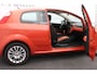 Fiat Punto Grande 1.4 Sportsound blanke lak laat los