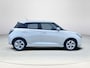 Suzuki Swift 1.2 Select Smart Hybrid | Nieuw | Direct uit voorraad leverbaar | Apple Carplay & Android Auto | Stoelverwarming | Navigatiesysteem | BSM | Parkeersensoren achter |