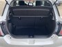 Suzuki Swift 1.2 Select Smart Hybrid | Nieuw | Direct uit voorraad leverbaar | Apple Carplay & Android Auto | Stoelverwarming | Navigatiesysteem | BSM | Parkeersensoren achter |
