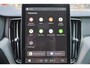 Volvo XC60 T8 Recharge AWD Plus Black Edition - IntelliSafe Assist & Surround - 360º Camera - Harman/Kardon audio - Adaptieve LED koplampen - Verwarmde voorstoelen, stuur & achterbank - Parkeersensoren voor & achter - Elektr. bedienb. voorstoelen met geheugen - Draadloze tel. lader - Extra getint glas - 21' LMV