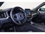 Volvo XC60 T8 Recharge AWD Plus Black Edition - IntelliSafe Assist & Surround - 360º Camera - Harman/Kardon audio - Adaptieve LED koplampen - Verwarmde voorstoelen, stuur & achterbank - Parkeersensoren voor & achter - Elektr. bedienb. voorstoelen met geheugen - Draadloze tel. lader - Extra getint glas - 21' LMV