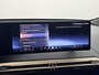 BMW iX xDrive40 High Executive 77 kWh SOH 99,5 | Sportpakket | Trekhaak | Head-Up | Dashboardcamera | 360° Camera