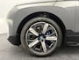 BMW iX xDrive40 High Executive 77 kWh SOH 99,5 | Sportpakket | Trekhaak | Head-Up | Dashboardcamera | 360° Camera