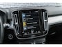 Volvo XC40 1.5 T3 Momentum Business | Achteruitrijcamera | Parkeersensoren | Navigatie | Apple Carplay | Android Auto | Keyless Entry | Elektrische Achterklep | Cruise Control Adaptief | BLIS | Stoelverwarming