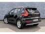 Volvo XC40 1.5 T3 Momentum Business | Achteruitrijcamera | Parkeersensoren | Navigatie | Apple Carplay | Android Auto | Keyless Entry | Elektrische Achterklep | Cruise Control Adaptief | BLIS | Stoelverwarming