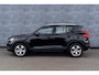 Volvo XC40 1.5 T3 Momentum Business | Achteruitrijcamera | Parkeersensoren | Navigatie | Apple Carplay | Android Auto | Keyless Entry | Elektrische Achterklep | Cruise Control Adaptief | BLIS | Stoelverwarming