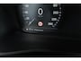 Volvo XC40 1.5 T3 Momentum Business | Achteruitrijcamera | Parkeersensoren | Navigatie | Apple Carplay | Android Auto | Keyless Entry | Elektrische Achterklep | Cruise Control Adaptief | BLIS | Stoelverwarming