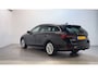 Skoda Octavia Combi 1.0 e-TSI DSG Business Edition Plus Camera Sfeerverlichting Trekhaak Navigatie Stoelverwarming